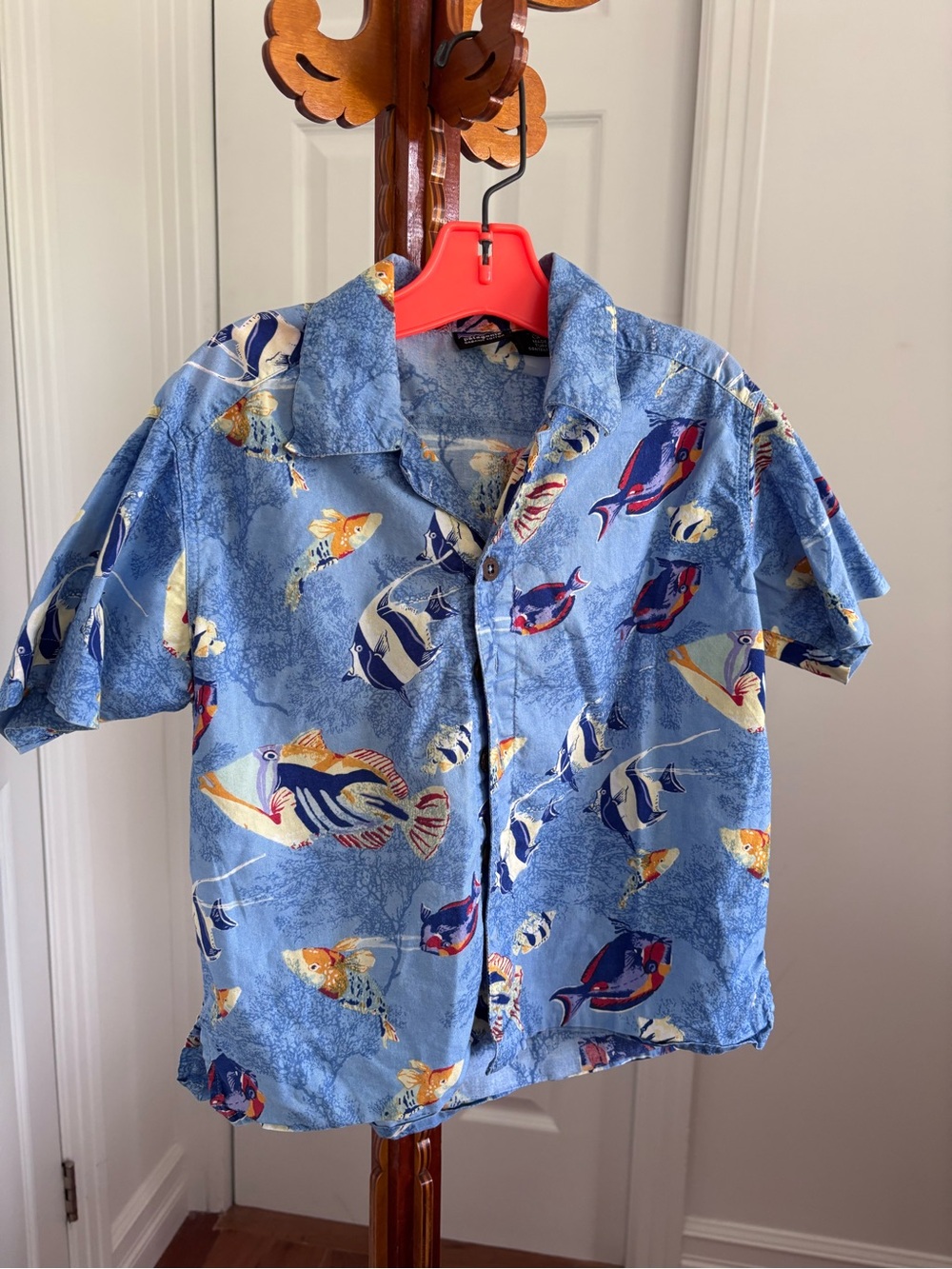 Vintage Patagonia Tropical Fish Print Short Sleeve Shirt